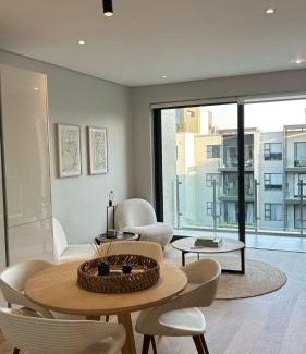 Houghton Estate Apartamento | Tree Tops - Modern Day Homes One Bed With A View