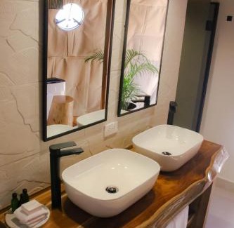 Los Naranjos Hotel | TREE TREK BOQUETE Adventure Park