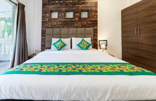 Palghar Hotel | Treebo Blue Roof, Kelwa
