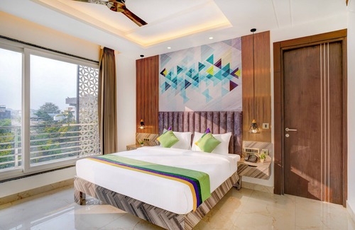 Noida Hotel | Treebo Corporate Inn