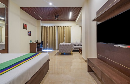 Zirakpur Hotel | Treebo Omnibliss
