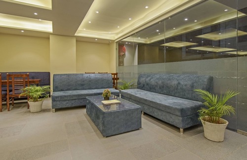 Malviya Nagar Hotel | Treebo Pink City Grand
