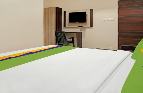 Vijayawada Hotel | Treebo Trend JSN Grand
