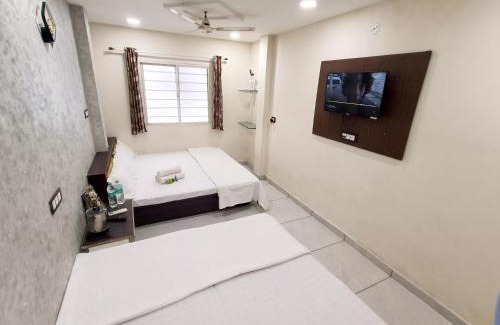 Ujjain Hotel | Treebo yatri grah kshipra T hotel