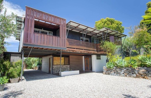 Eagle Bay Casa | TreeHaus I Private Properties