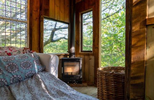 Abergele Casa | Treehouse Cabin Wilderness Escape