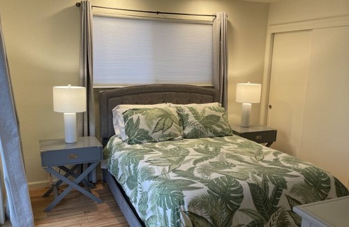 Belmont Cabaña | Treehouse cottage in beautiful Belmont