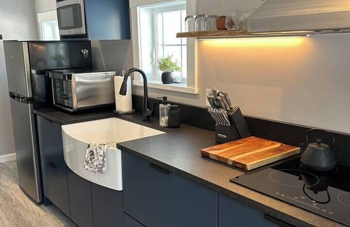 Harpswell Casa | Treehouse Farm Stay on the Maine Coast