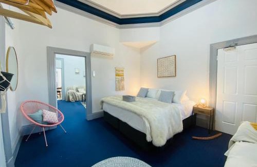 Echuca Apartamento | Treehouse Hideouts - Ground Level - Heygarth House Townhouse - Port of Echuca