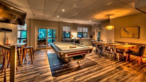 Blairsville Casa | Treehouse on the Lake