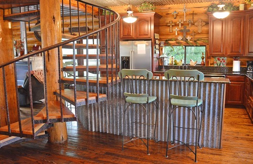 Marble Falls Cabina | Canadian Log Cabin ubicado en una cala privada con jacuzzi y comodidades del resort