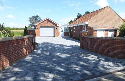 Cowes Casa | Trees Annexe