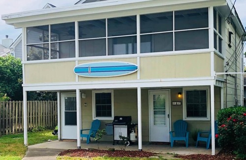 Northeast Virginia Beach Apartamento | Treetop Beach Bungalow- Steps from the Ocean