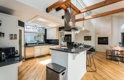 Highlands Casa | Treetop Castle *Sleeps 16*