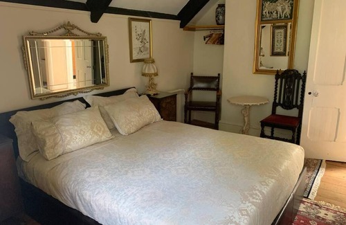Ladock Apartamento | Treetops Mansion Penthouse w/Balconies, Sleep 8+2