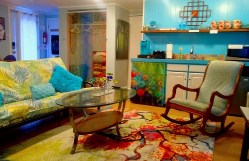 Chevy Chase Apartamento | Treetops Solar Sanctuary