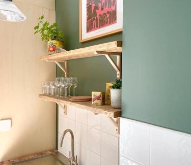 Walsden Apartamento | Treetops & Viaducts; open plan two-bed apartment