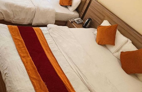 Burhanilkantha Complejo | Treez Resort Pvt Ltd
