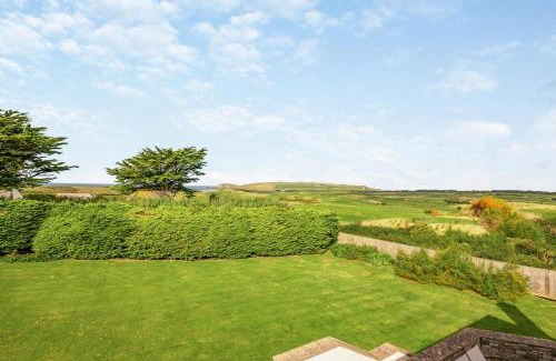 Constantine Bay Casa | Trefebus