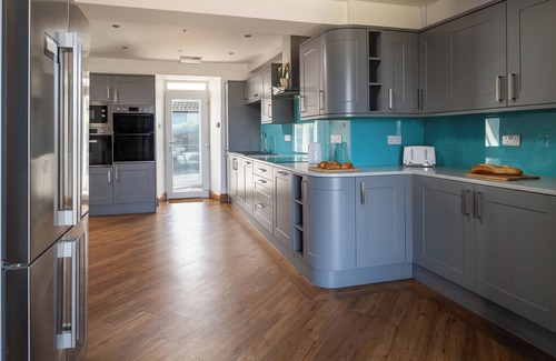 Holyhead Casa | Trefonen House, Reduced occupancy offer