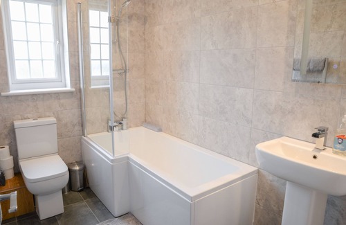 Helston Cama Y Desayuno | Tregaddra Farmhouse B&B