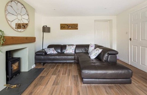 Cwmbran Cabaña | Tregaron Cottage, Upper Cwmbran