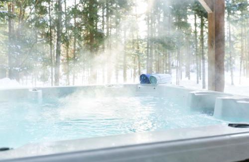 Lac Superieur Village Apartamento | TREMBLANT Accès LAC et rivière SPA BILLARD FOYER Jaccuzi fireplace pool table lake and river access