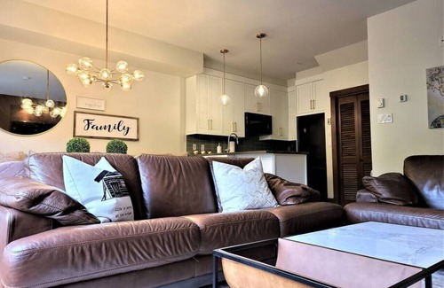 Versant Soleil Condominio | Étoile Du Matin 1510-19 /Perfecto para una familia numerosa