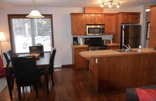 Mont-Tremblant Casa | Tremblant Ski-Golf Oasis with views🎿⛳️