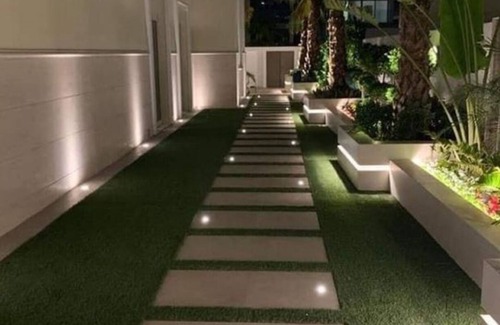 Dubai Casa | Tremendous 8-bedroom house with AC in Dubai