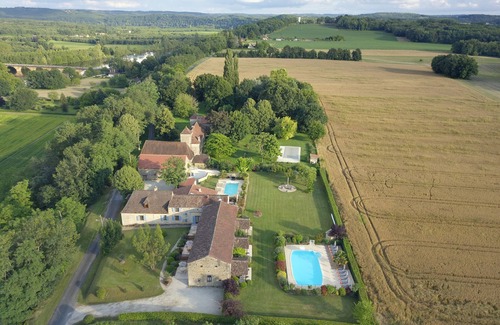 Cales Cabaña | Trémolat - Encantadora casa de campo decorada con buen gusto - Piscina climatizada - Wifi