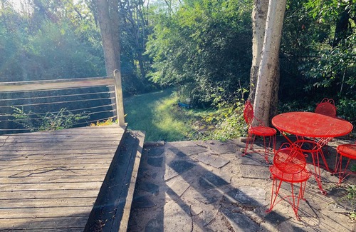 Capital View Casa | Trendy 2 BR by Whitewater Tavern & 7th St murals