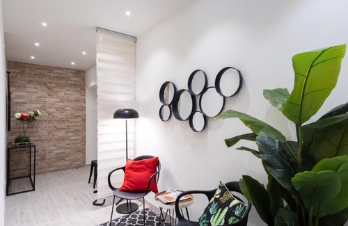 Borgo Roma Apartamento | Trendy 3 Bedrooms Apt
