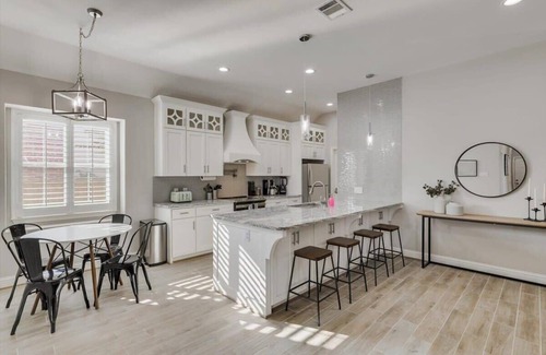 Rowlett Casa | Trendy and Modern home w/ a Private Pool