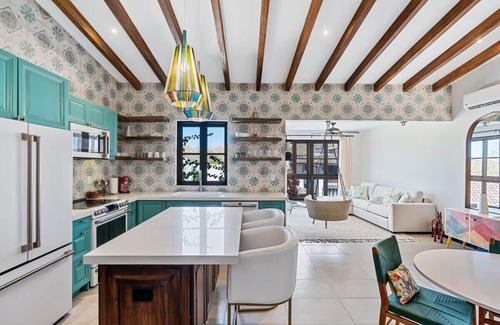 Las Catalinas Apartamento | Trendy Condo with Modern Decor, Stunning Ocean Views, and Exclusive Beach Club A