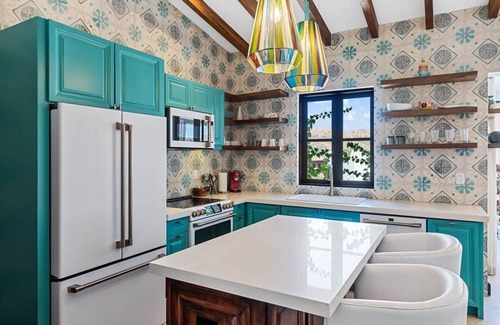 Las Catalinas Apartamento | Trendy Condo with Modern Decor, Stunning Ocean Views, and Exclusive Beach Club A