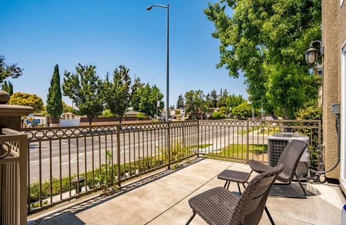 Fremont Casa | Trendy Fremont 3BR w/ Garage & Balcony, nr Park + Trail, by Blueground