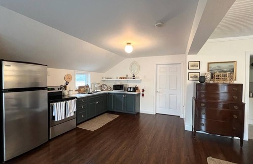 Wellington Casa | Trendy ground level flat in the heart of Wellington.