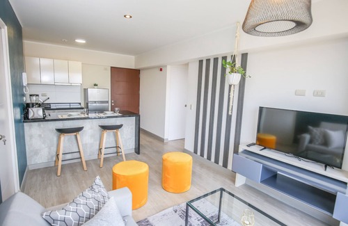 Centro Financiero de San Isidro Apartamento | Trendy Host Black - San Isidro