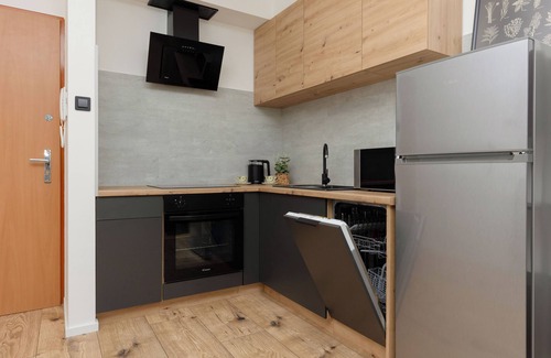Rakowiec Apartamento | Trendy Warsaw Apartment by Renters