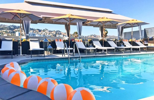 Tri-West Apartamento | Trendy West Hollywood Stay – Walk to Dining & Nightlife