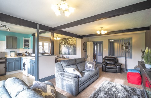 Cardigan Cabaña | Trenewydd Farm Holiday Cottages