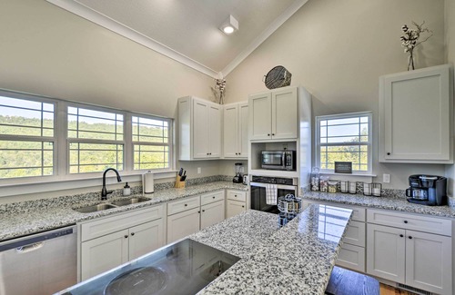 Trenton Casa | Trenton House w/ Mountain Views, Fire Pit & Grill!
