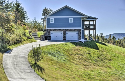 Trenton Casa | Trenton House w/ Mountain Views, Fire Pit & Grill!