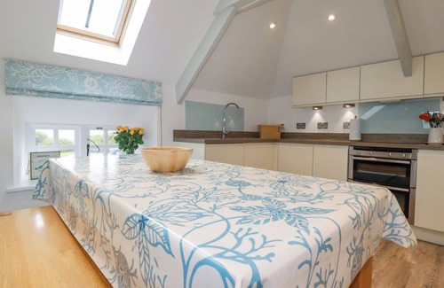 Trebarwith Cabaña | TRERUBIES, pet friendly, character holiday cottage in Delabole