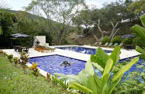 San Jeronimo Hotel | Tres Lagos Hotel