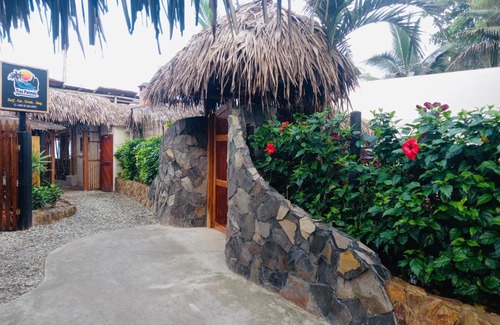 Montañita Casa | Tres Palmas