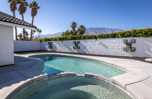 Desert Park Estates Casa | Tres Palmeras Hideaway by ACME House Company