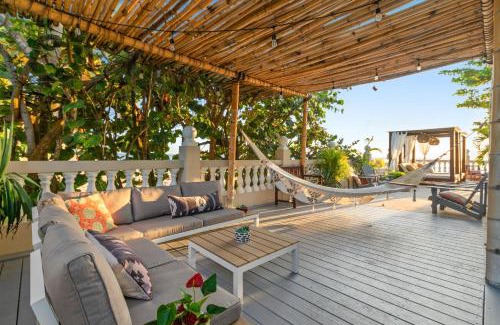Rincon Cama Y Desayuno | Tres Sirenas Beach Inn