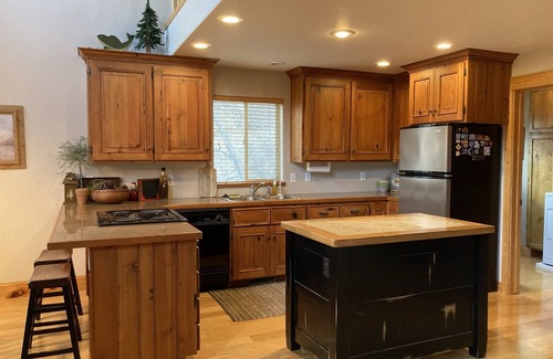 Midway Cabina | Trestlewood Mountain Cabin
